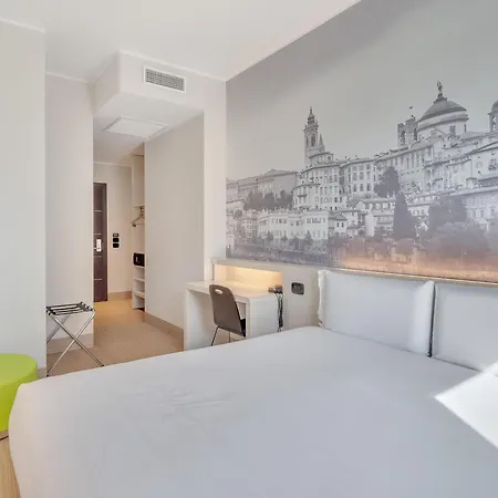 B&B ホテル ベルガモ 3* ベルガモ