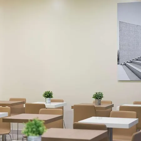 B&B Hotel Bergamo City Hotel 3*