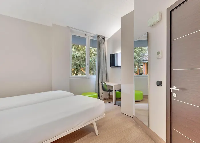 B&B Hotel Bergamo City 3*