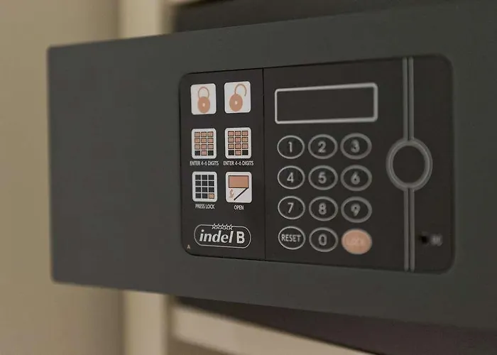 贝加莫民宿酒店