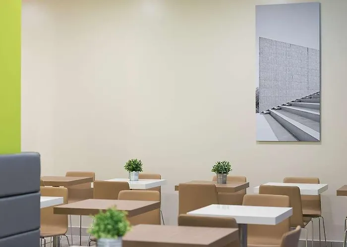 B&B Hotel Bergamo City מלון 3*